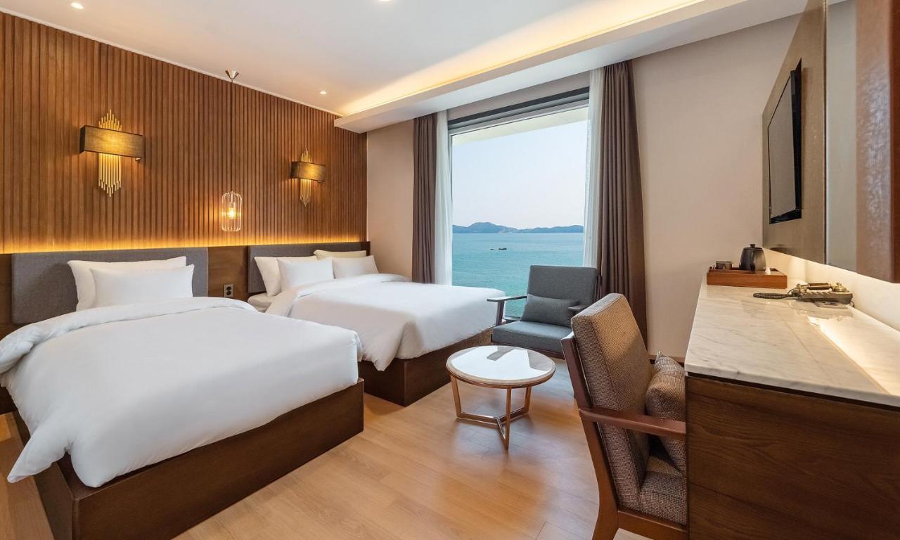 Stubborn Hotel Geoje Zewnętrze zdjęcie