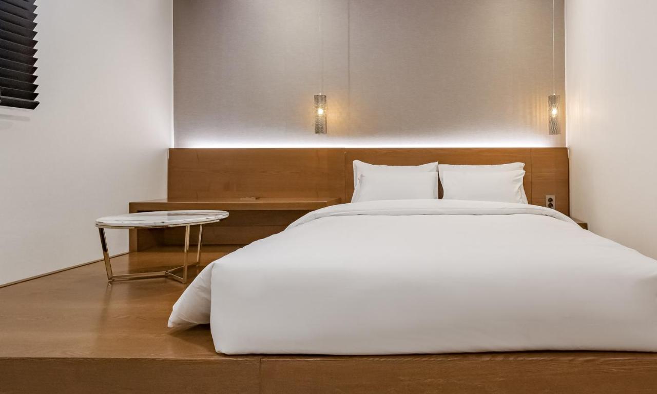 Stubborn Hotel Geoje Zewnętrze zdjęcie